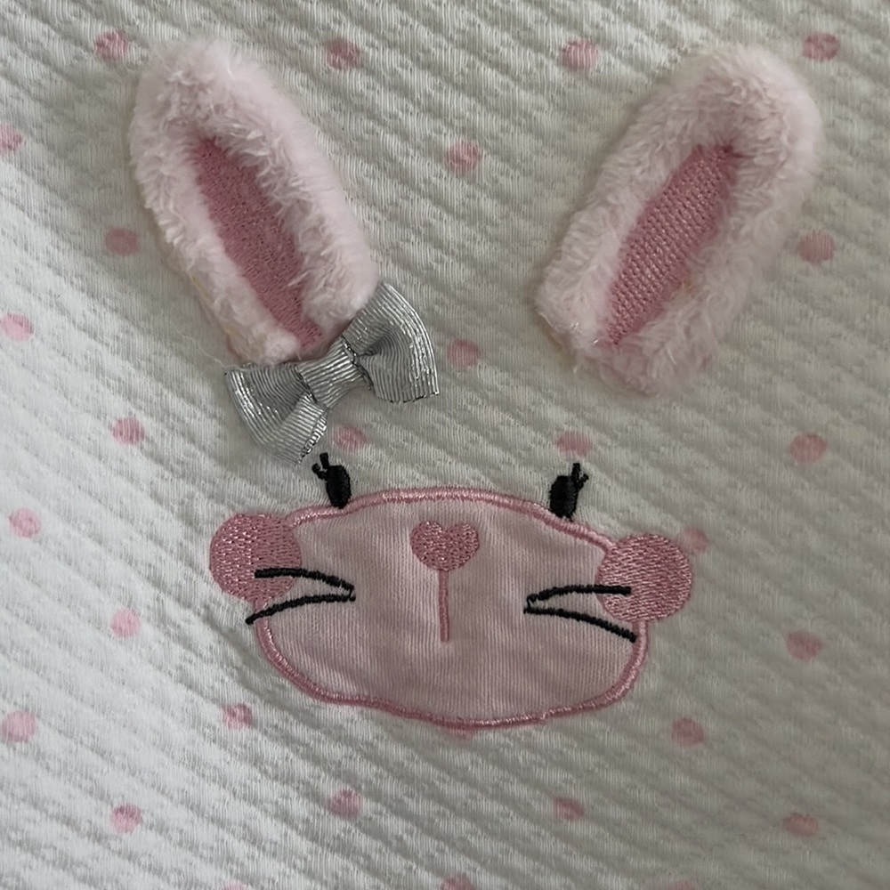 Easter Bunny Cuteness! Quilted top size 9 months - Picture 2 of 7